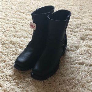 Men’s Black Boots (Size 12)